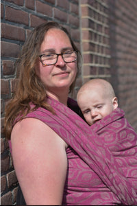 Yaro ring sling - La Vita Duo Wildebeast Fuchsia Black Cashmere Wool - 40% cotton, 40% cashmere, 20% merino wool