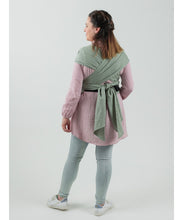 Laden Sie das Bild in den Galerie-Viewer, ISARA QuickTie Carrier - Sage Green Linen - 100% linne
