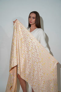 KOKADI Woven Baby Wrap/Vävd sjal - Triangle Frame Clea - 61% bambu viskos, 20% ekologisk bomull, 14% linne, 4% silke, 1% polyester - Utförsäljning!