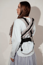 Ladda upp bild till gallerivisning, Flip X Baby Carrier - Just Stone - 100% ekologisk bomull
